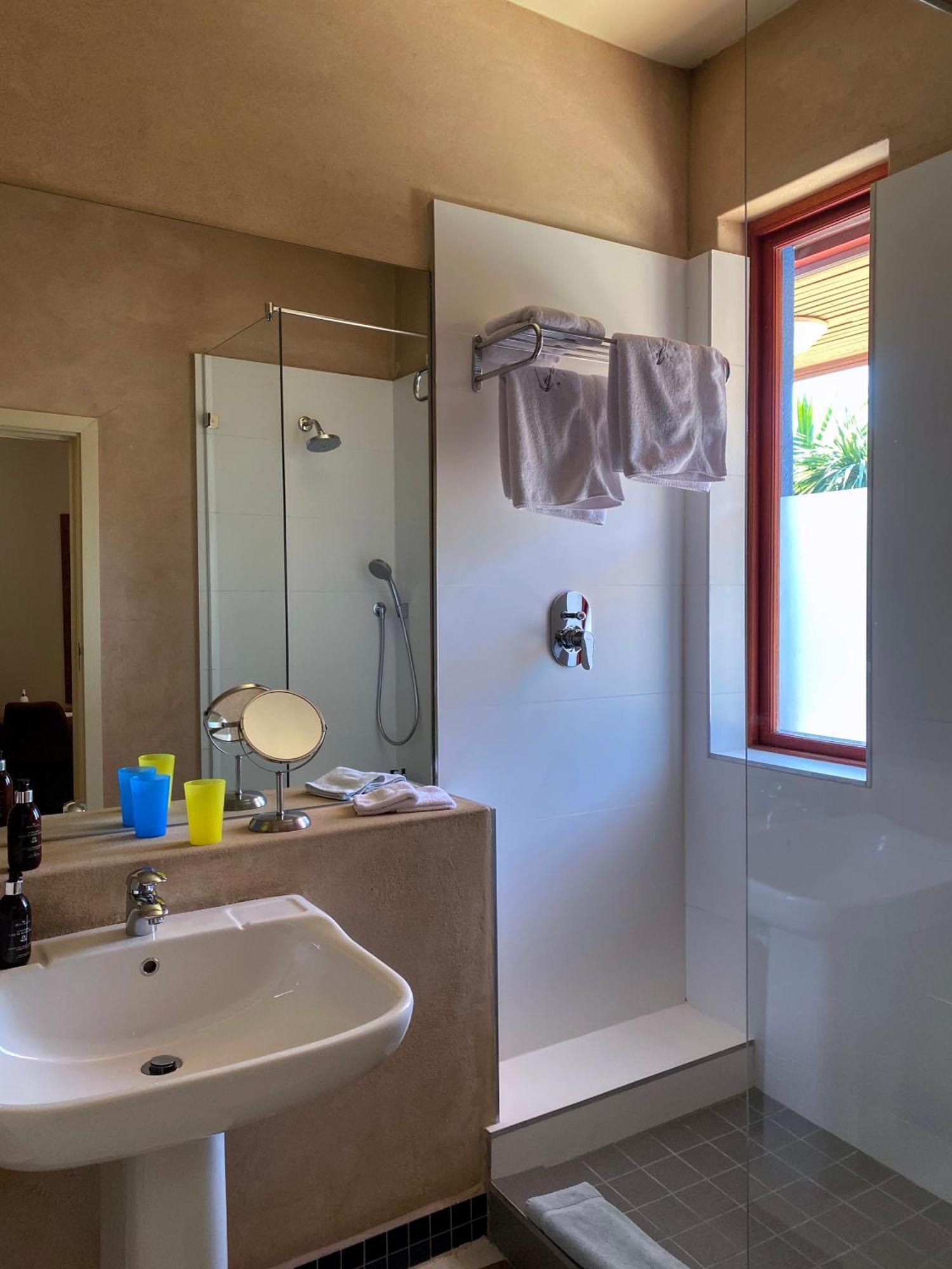 Lezard Bleu Guest House Cape Town Eksteriør bilde
