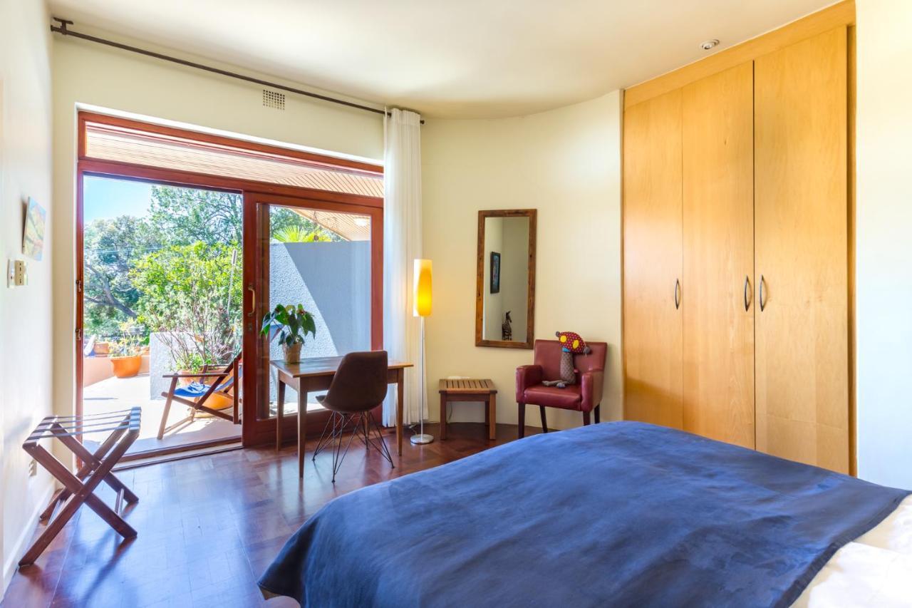 Lezard Bleu Guest House Cape Town Eksteriør bilde